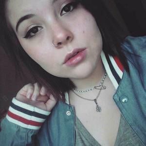 Meet your Posher, Katelyn